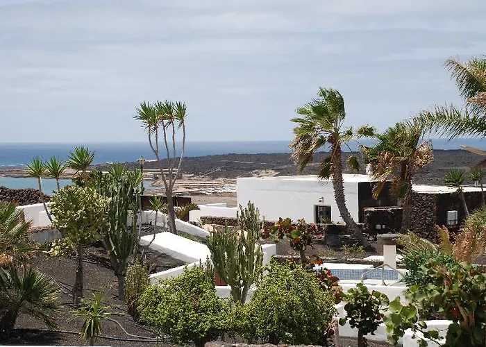 Vistas Salinas מלון