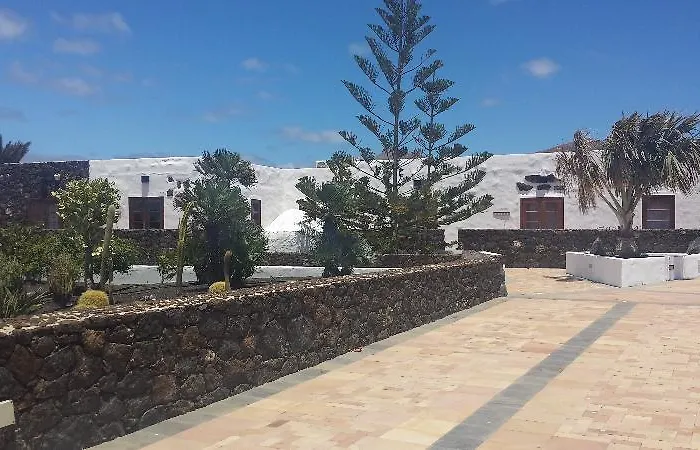 Vistas Salinas מלון 3*