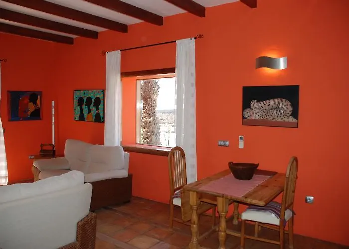 Vistas Salinas מלון